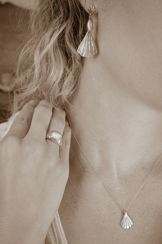 SIRENA Shell Drop Earrings