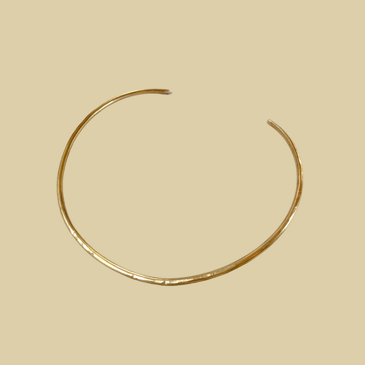 ORO Neck Cuff