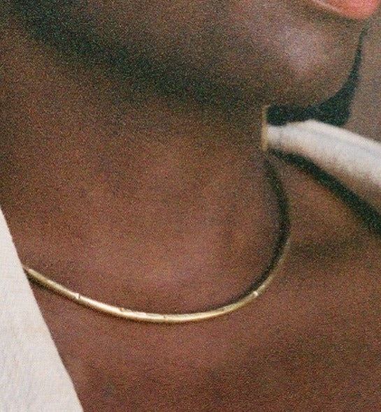ORO Neck Cuff