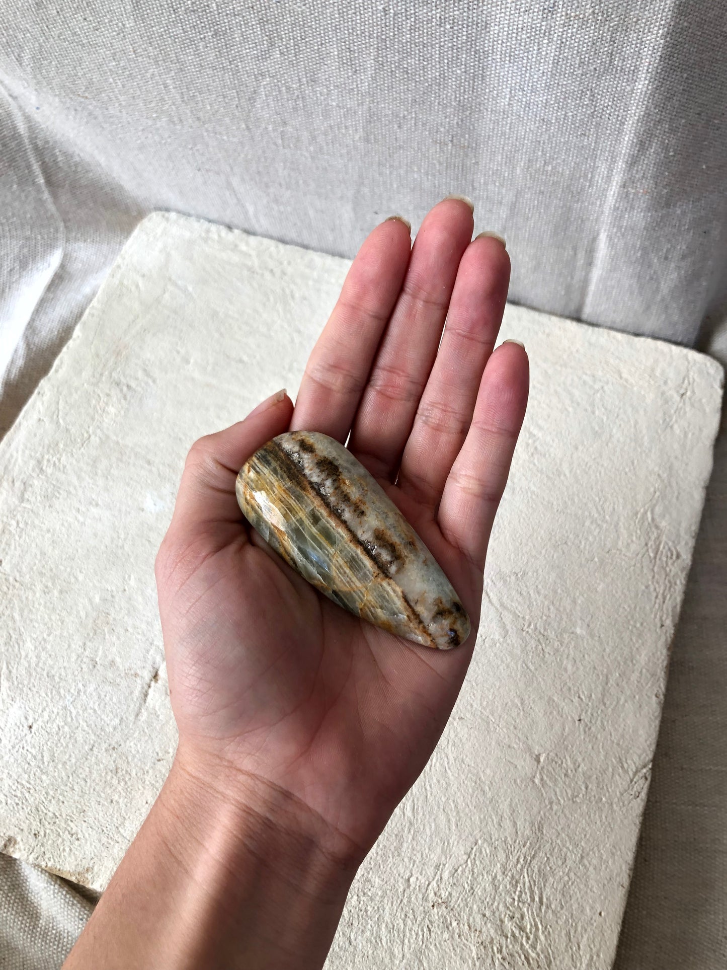 Onyx Massage Wand