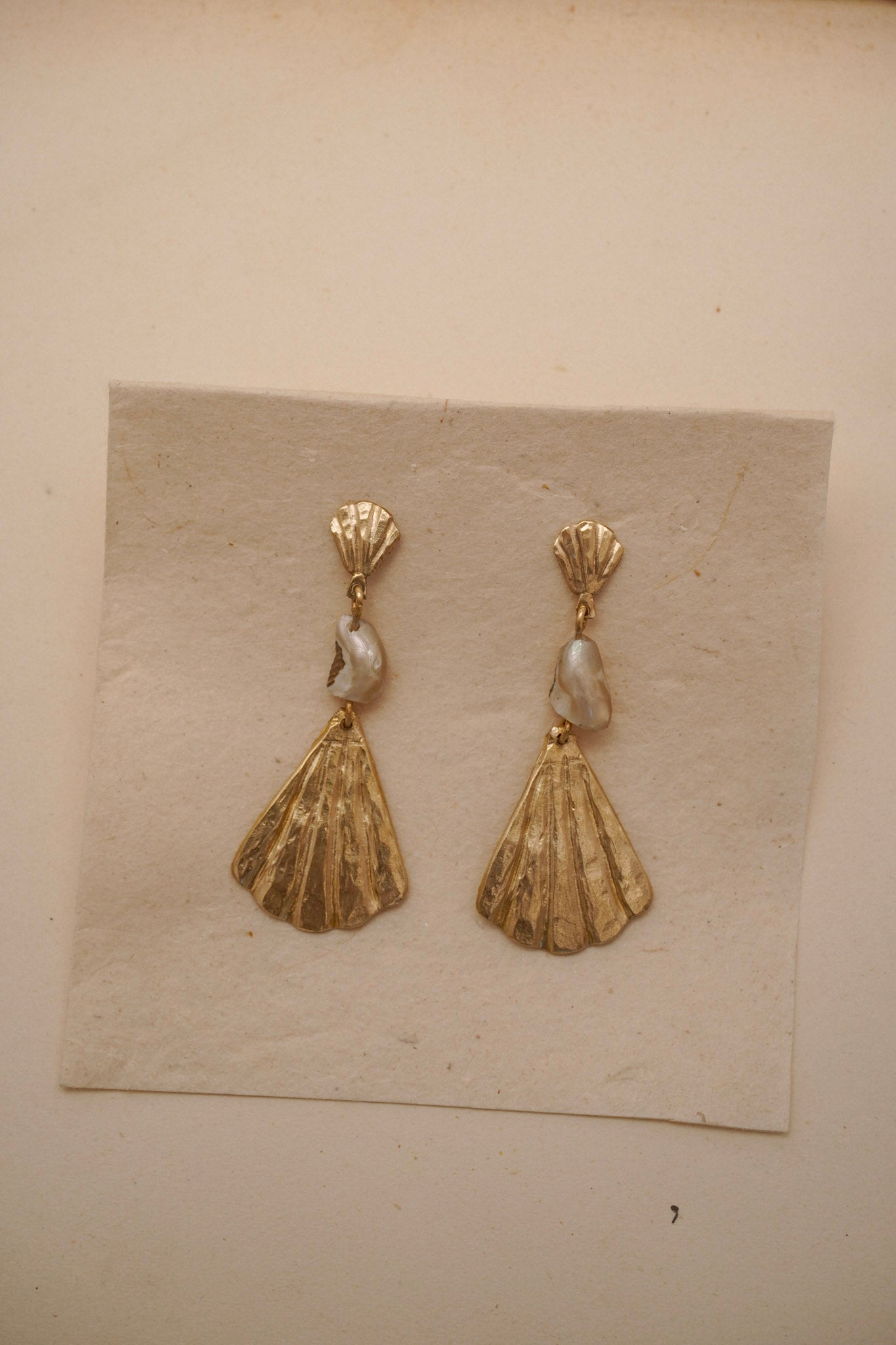 SIRENA Shell Drop Earrings