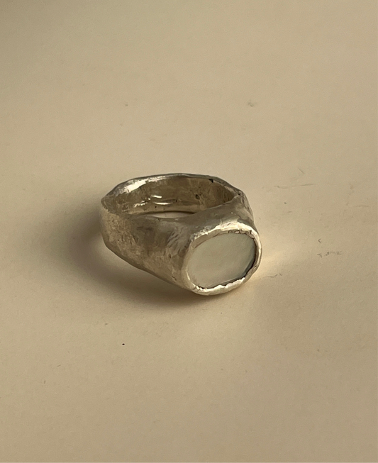 OOAK 19 | Mother of Pearl Ring