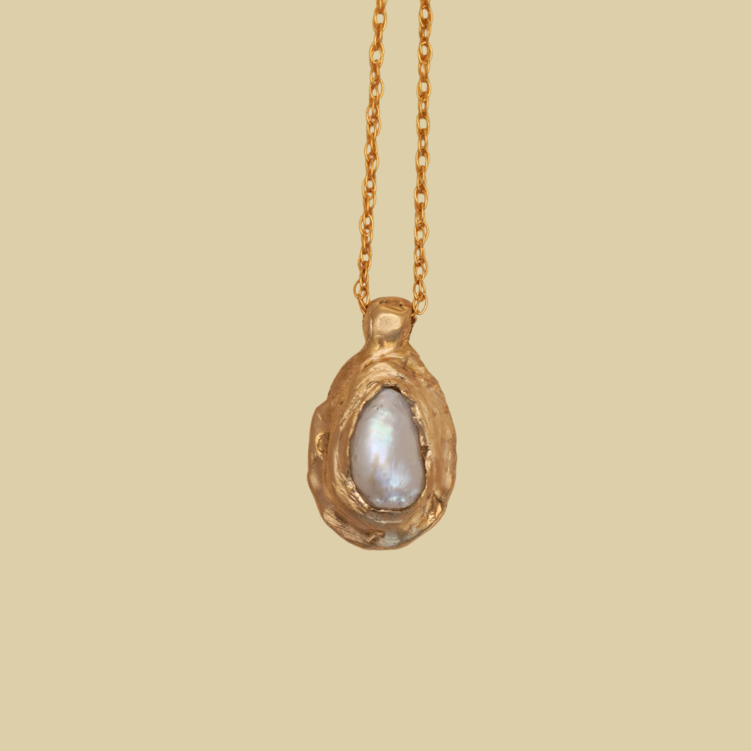 PERLA Necklace