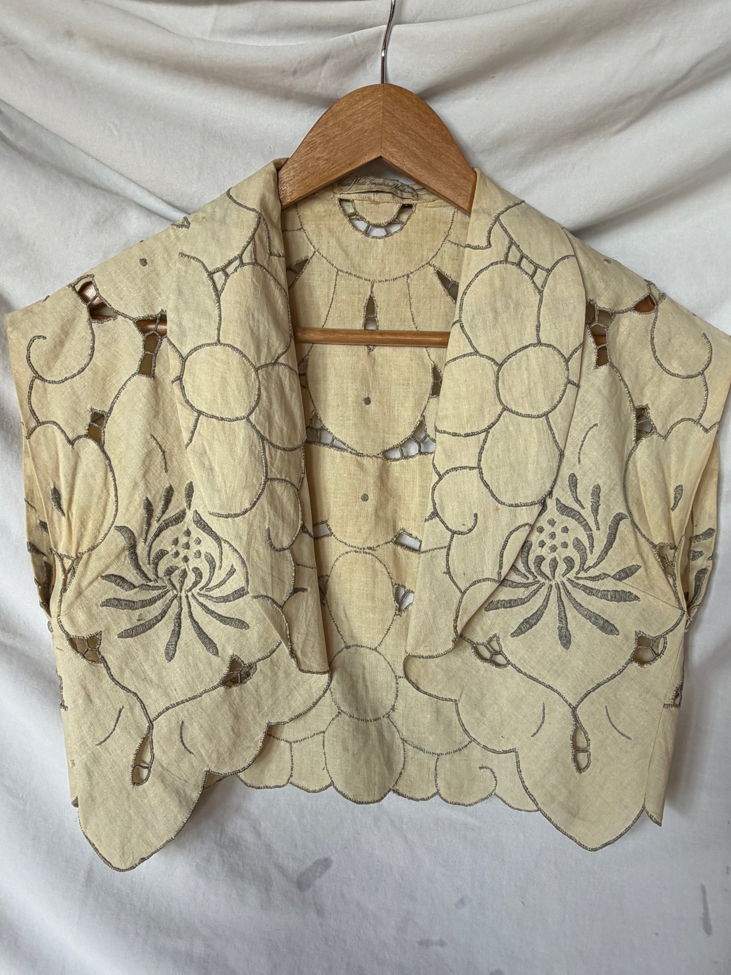 Vintage Cutwork Embroidery Shrug