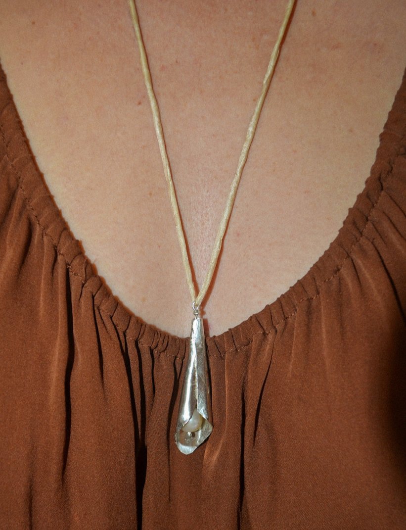 CALLA Necklace