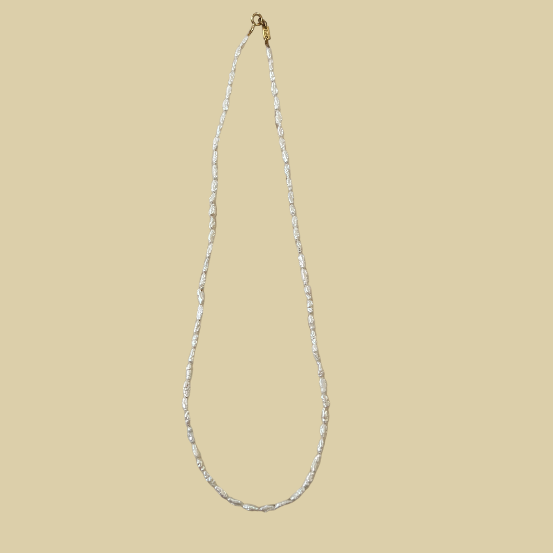 MER Necklace Vintage Pearl