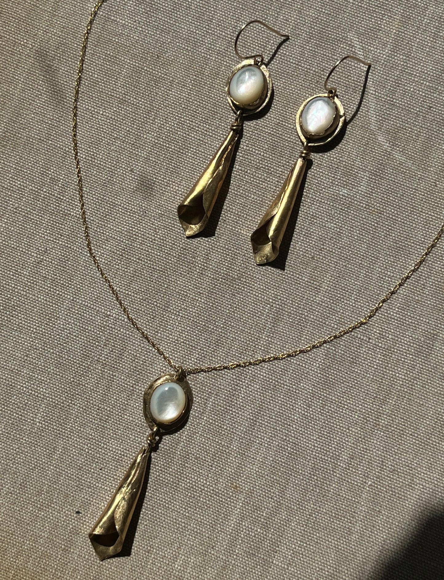 OOAK 12  | Mother of Pearl and Cala Lily Necklace